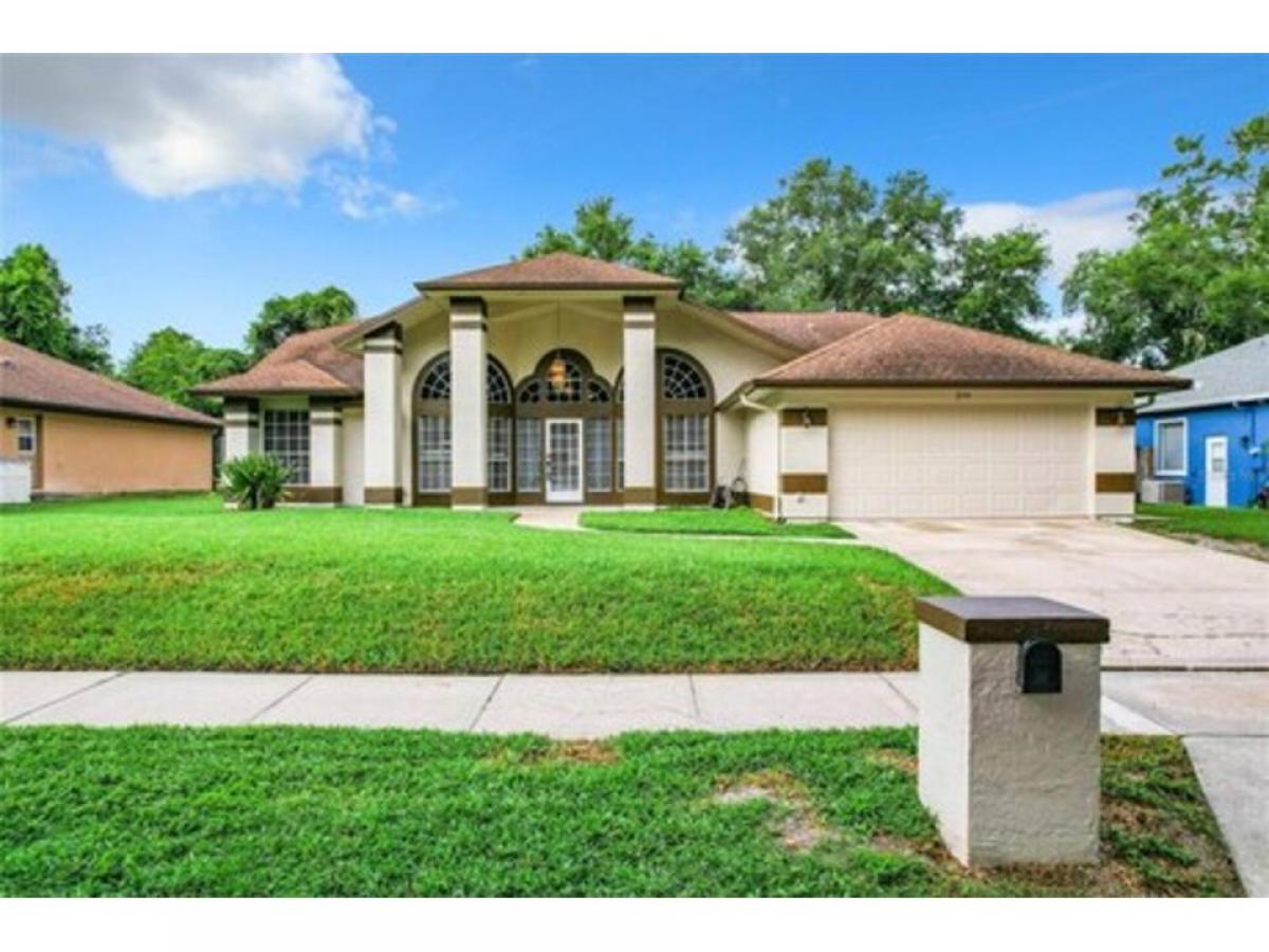 Picture of Home For Sale in Oviedo, Florida, United States