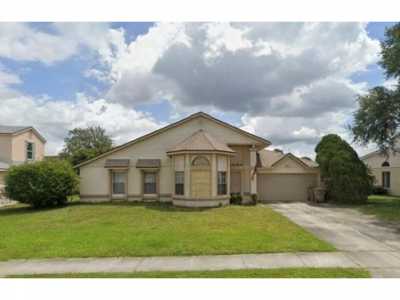 Home For Sale in Kissimmee, Florida