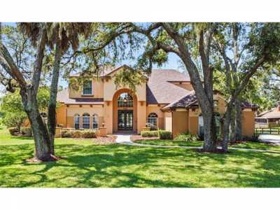 Home For Sale in Winter Springs, Florida