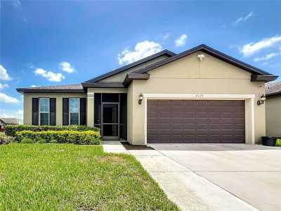 Home For Sale in Polk City, Florida