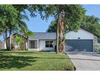 Home For Sale in Palm Bay, Florida