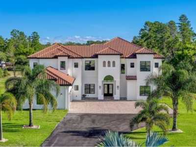 Home For Sale in Saint Cloud, Florida