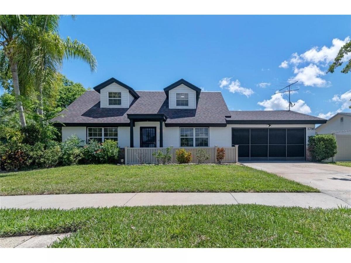 Picture of Home For Sale in Titusville, Florida, United States