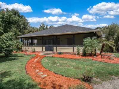 Home For Sale in Sebring, Florida