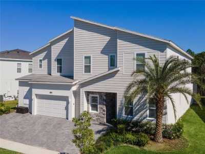 Home For Sale in Davenport, Florida