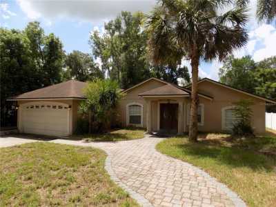 Home For Sale in Altamonte Springs, Florida