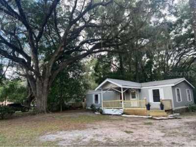 Home For Sale in Fort Mc Coy, Florida