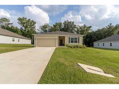 Home For Sale in Alachua, Florida