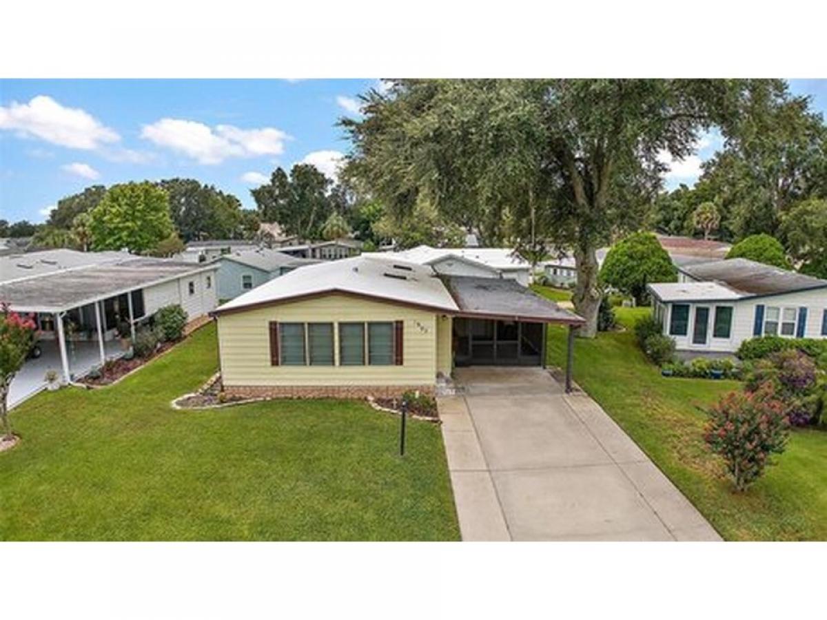 Picture of Home For Sale in The Villages, Florida, United States