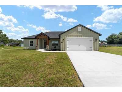 Home For Sale in Bushnell, Florida