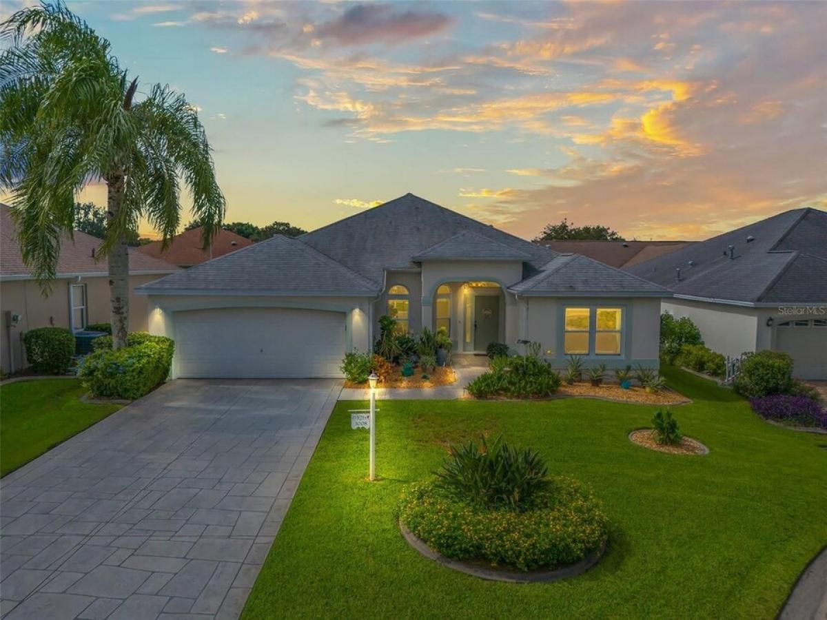 Picture of Home For Sale in The Villages, Florida, United States