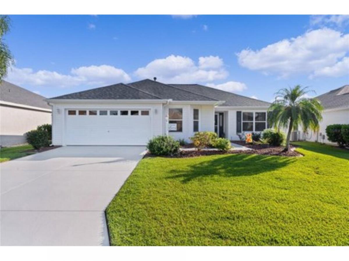 Picture of Home For Sale in The Villages, Florida, United States