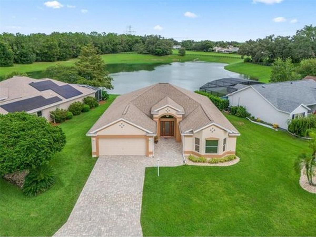 Picture of Home For Sale in The Villages, Florida, United States