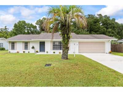 Home For Sale in Palm Coast, Florida