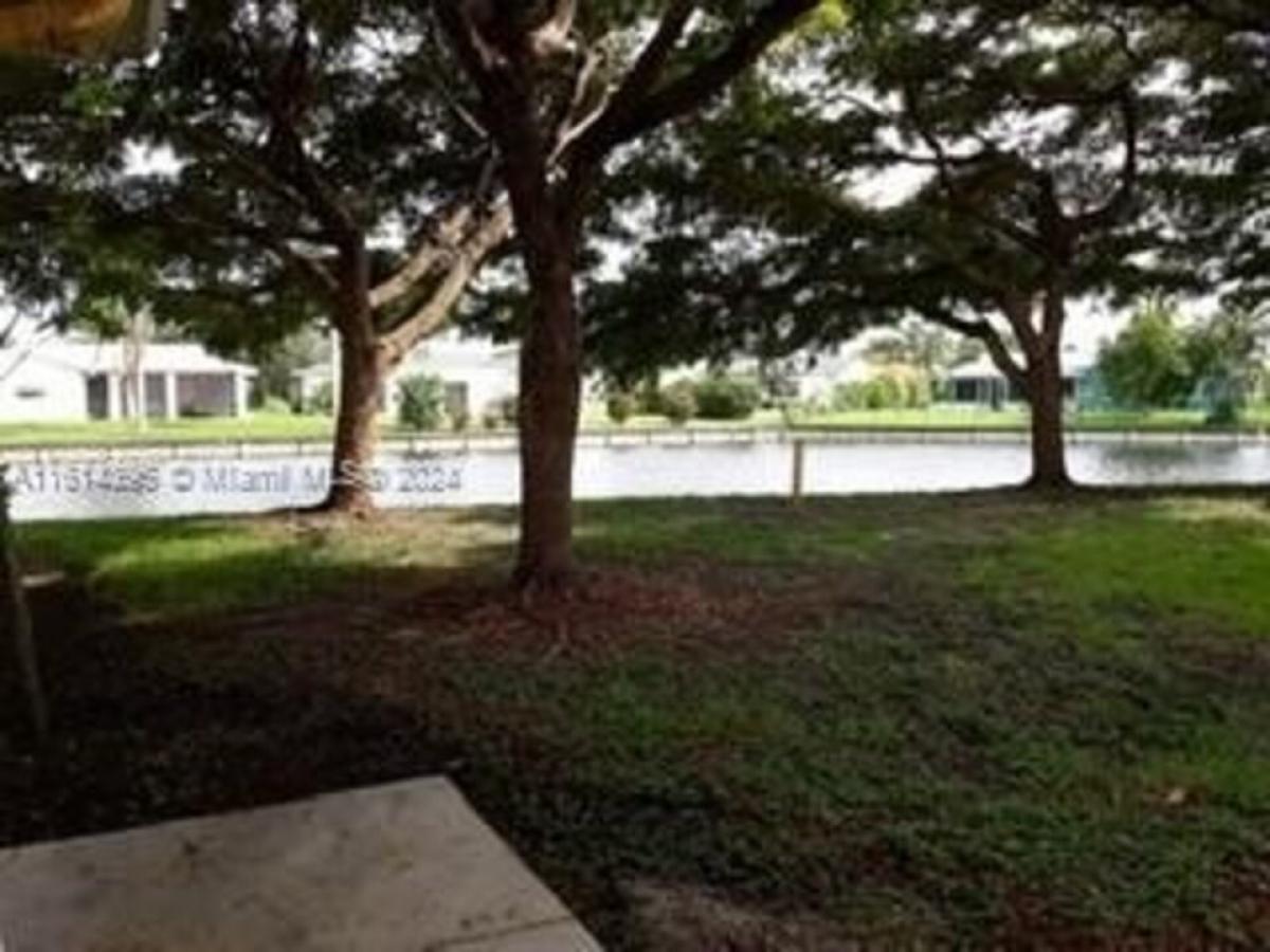 Picture of Home For Sale in Tamarac, Florida, United States