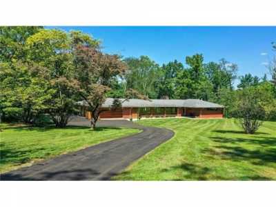 Home For Sale in Lower Saucon, Pennsylvania