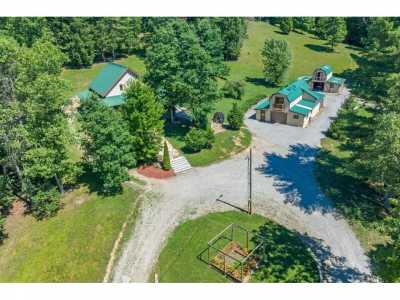 Home For Sale in Strunk, Kentucky