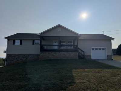 Home For Sale in Parrottsville, Tennessee