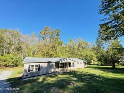 Home For Sale in Rockwood, Tennessee