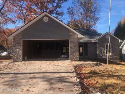 Home For Sale in Fairfield Glade, Tennessee