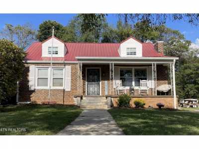 Home For Sale in Morristown, Tennessee