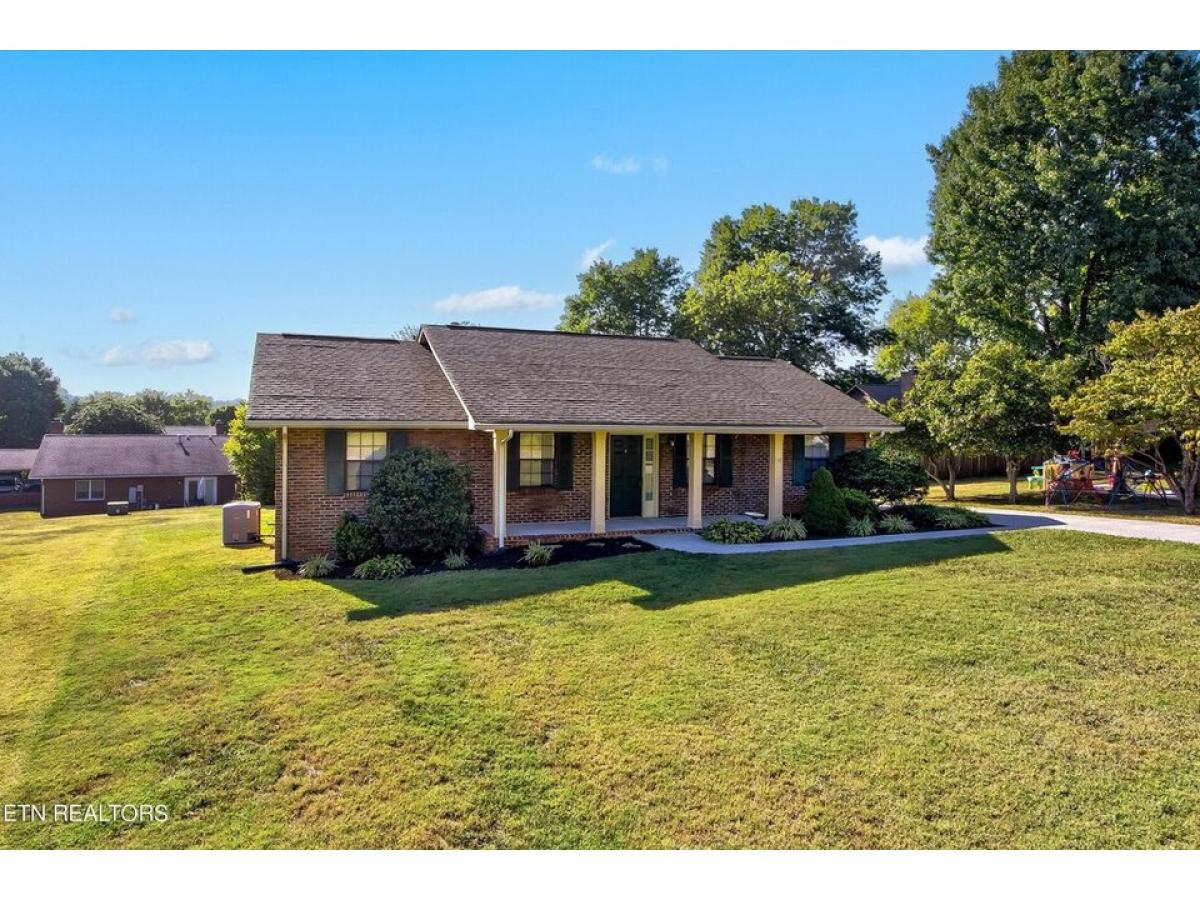 Picture of Home For Sale in Maryville, Tennessee, United States