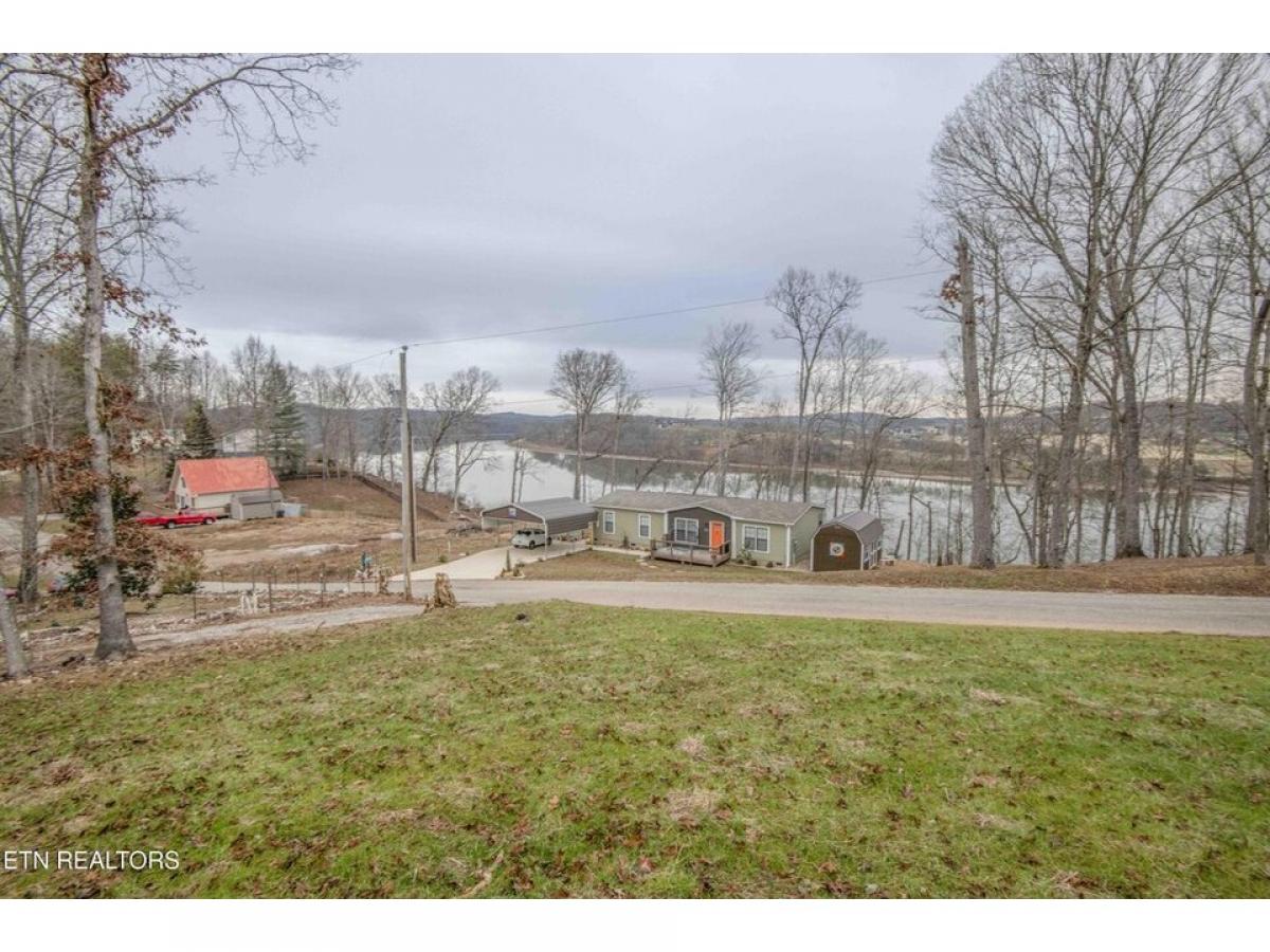 Picture of Home For Sale in Kingston, Tennessee, United States