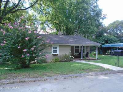 Home For Sale in Rockford, Tennessee