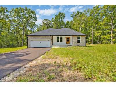 Home For Sale in Monterey, Tennessee