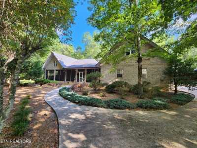 Home For Sale in Crossville, Tennessee