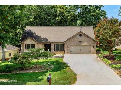 Home For Sale in Loudon, Tennessee