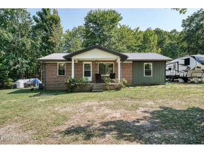 Home For Sale in Grandview, Tennessee