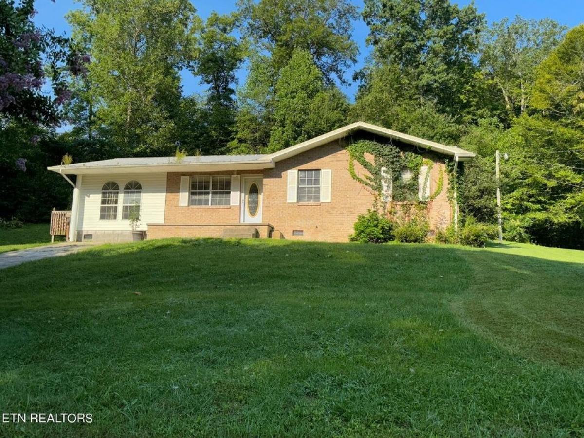 Picture of Home For Sale in Helenwood, Tennessee, United States