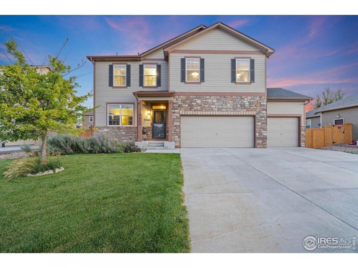 Picture of Home For Sale in Wellington, Colorado, United States