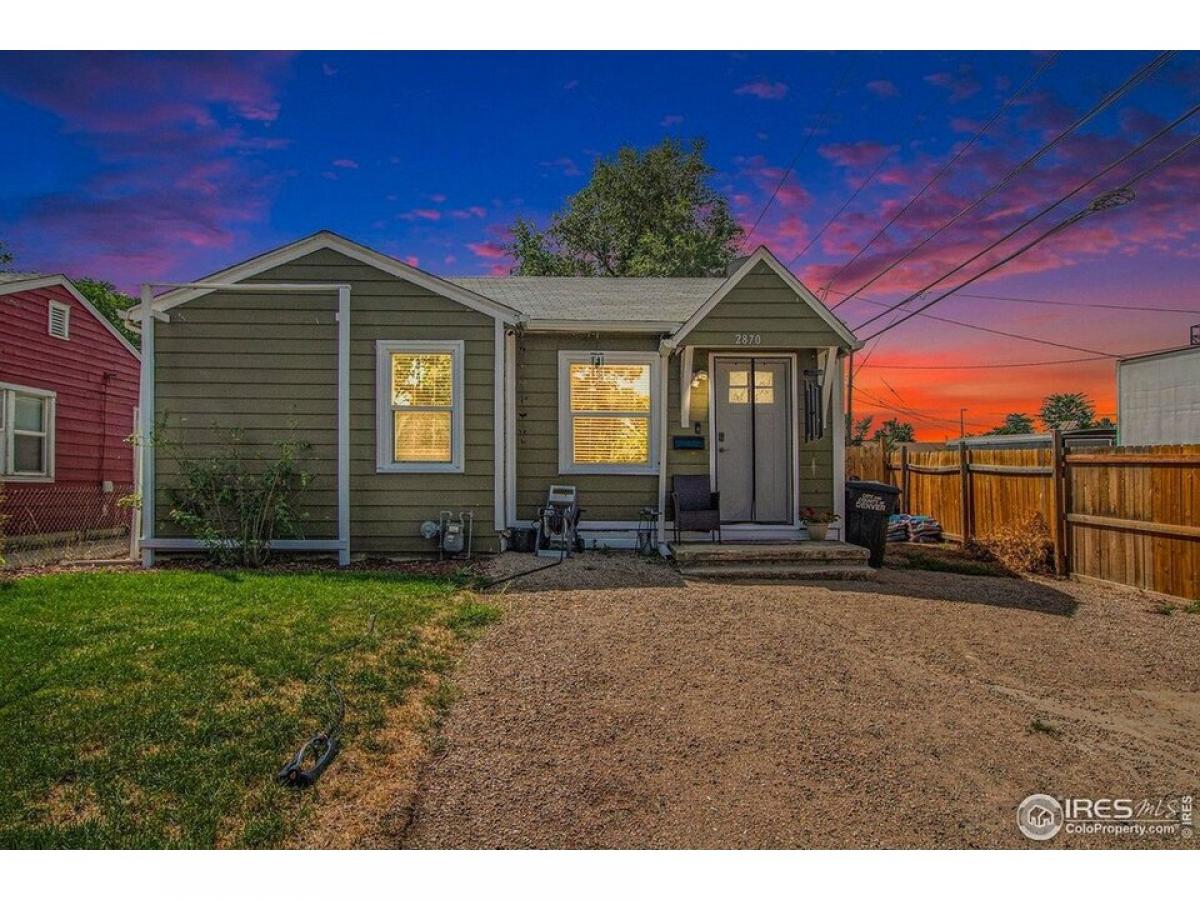 Picture of Home For Sale in Denver, Colorado, United States