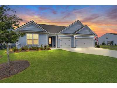 Home For Sale in Bluffton, South Carolina