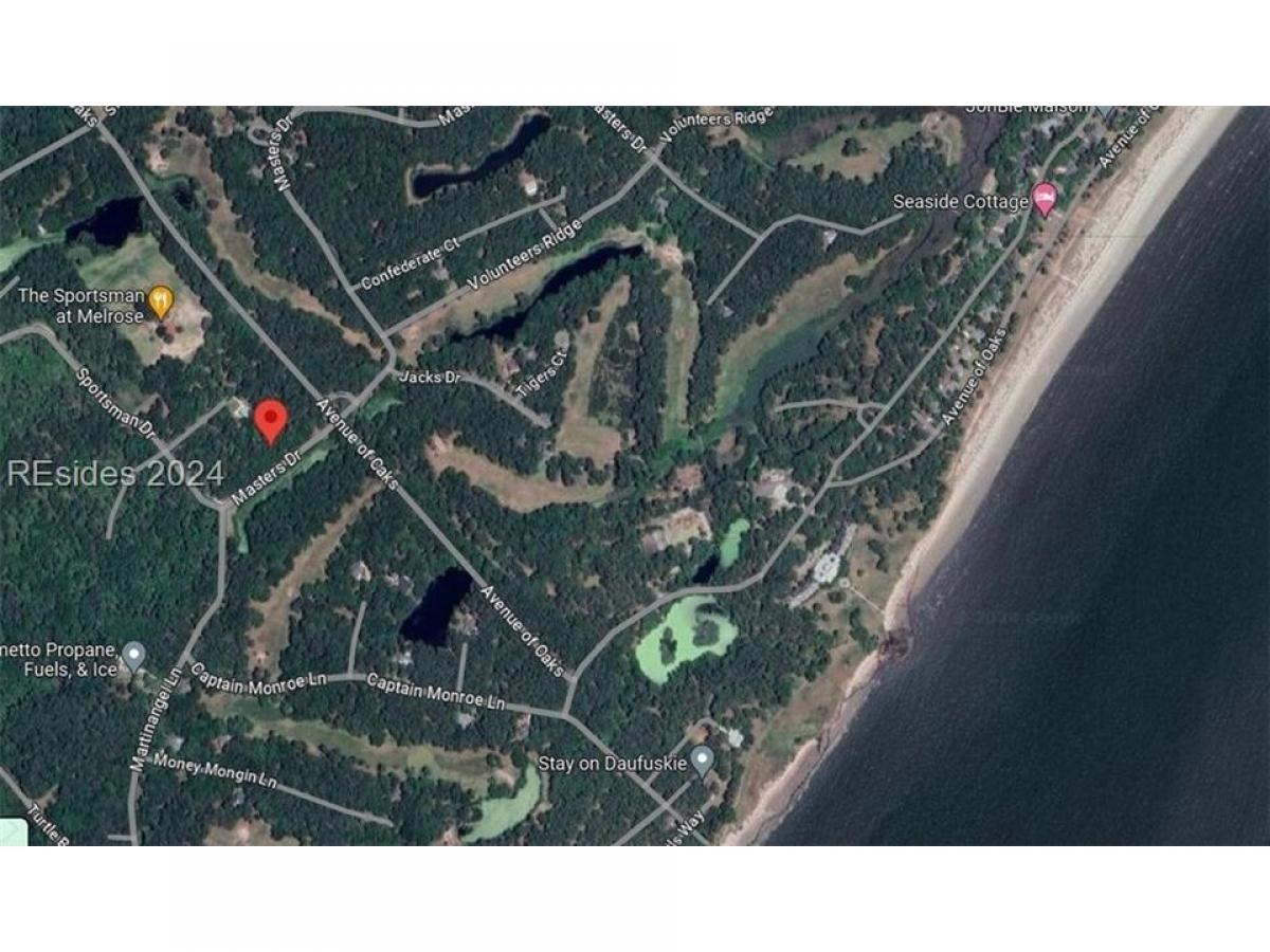 Picture of Residential Land For Sale in Daufuskie Island, South Carolina, United States