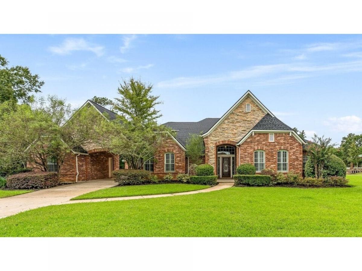 Picture of Home For Sale in Magnolia, Texas, United States