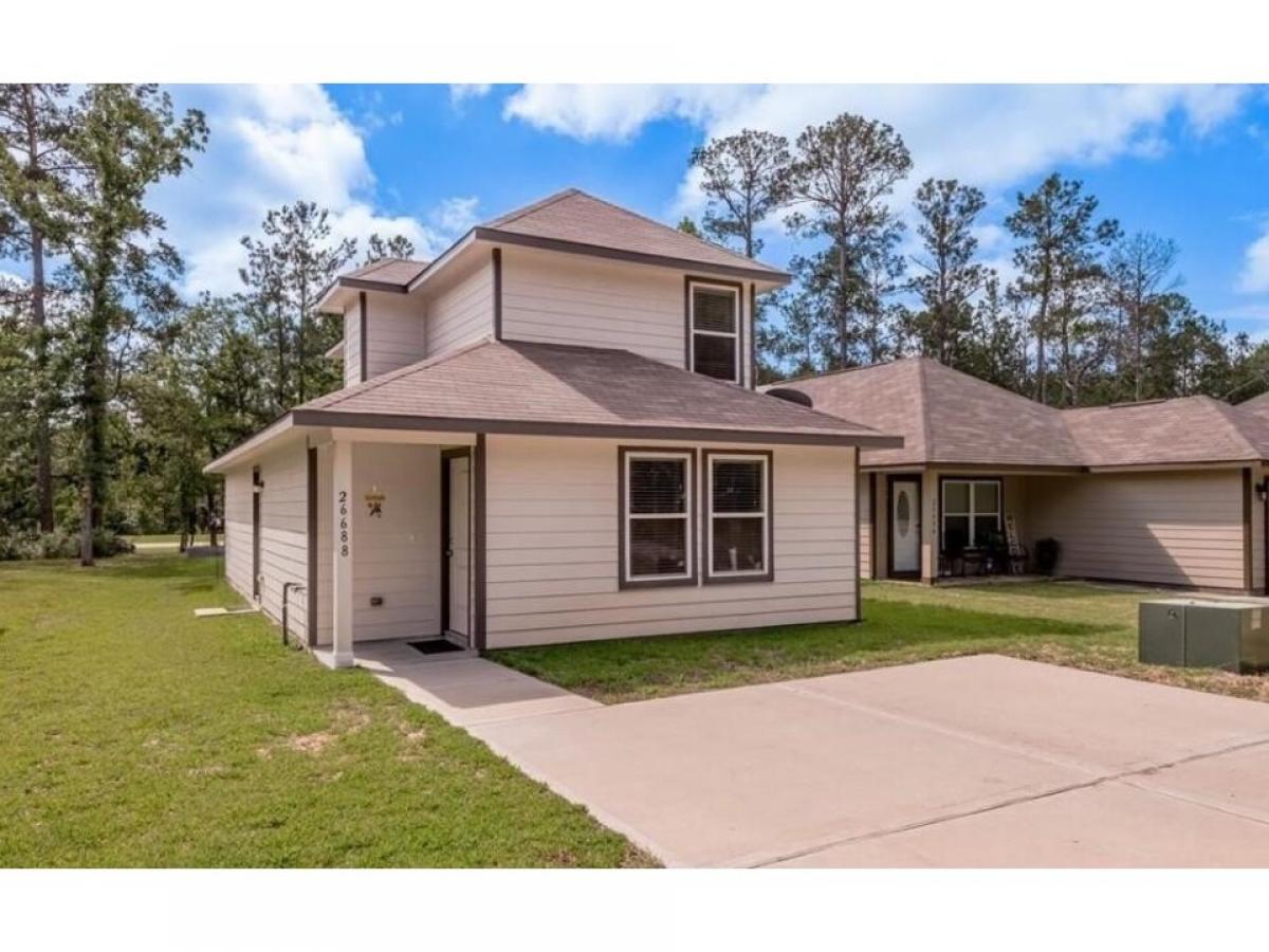 Picture of Home For Sale in Huntsville, Texas, United States