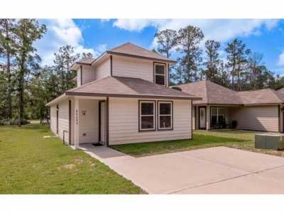 Home For Sale in Huntsville, Texas