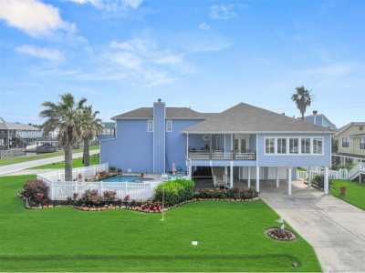 Home For Sale in Galveston, Texas