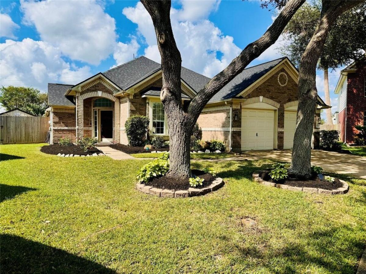 Picture of Home For Sale in League City, Texas, United States