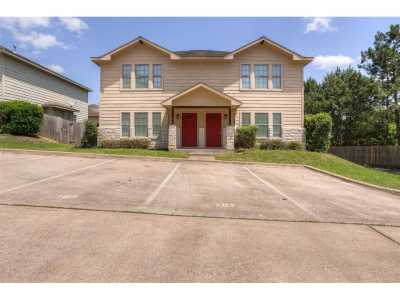 Home For Rent in Huntsville, Texas