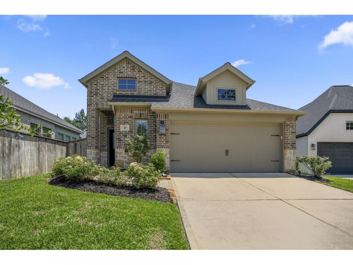 Picture of Home For Sale in Montgomery, Texas, United States