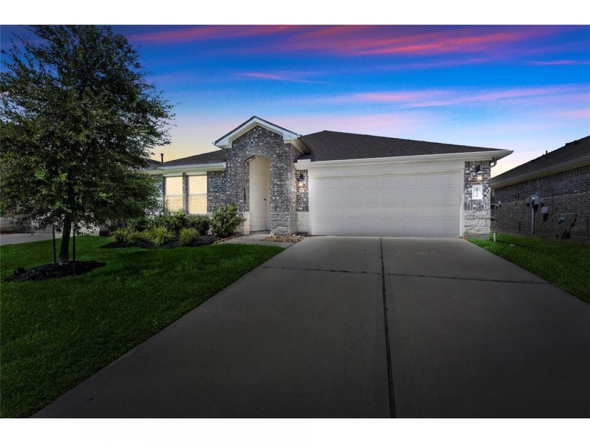 Picture of Home For Sale in Conroe, Texas, United States