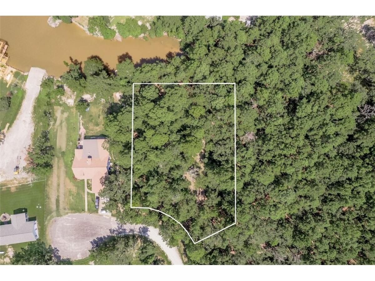 Picture of Residential Land For Sale in Huntsville, Texas, United States