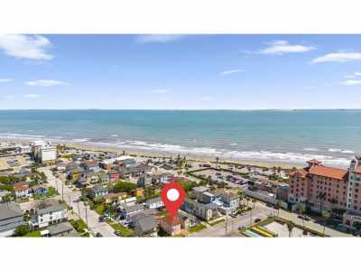 Home For Sale in Galveston, Texas