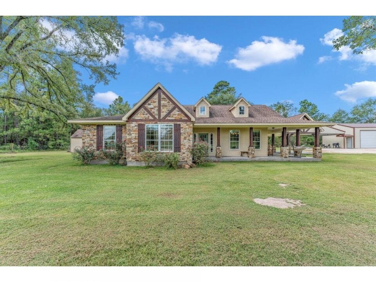 Picture of Home For Sale in Huntsville, Texas, United States