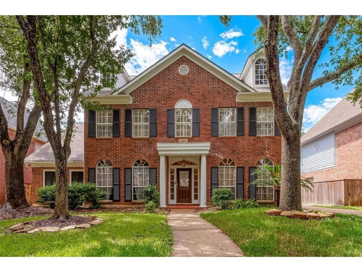 Picture of Home For Sale in Sugar Land, Texas, United States