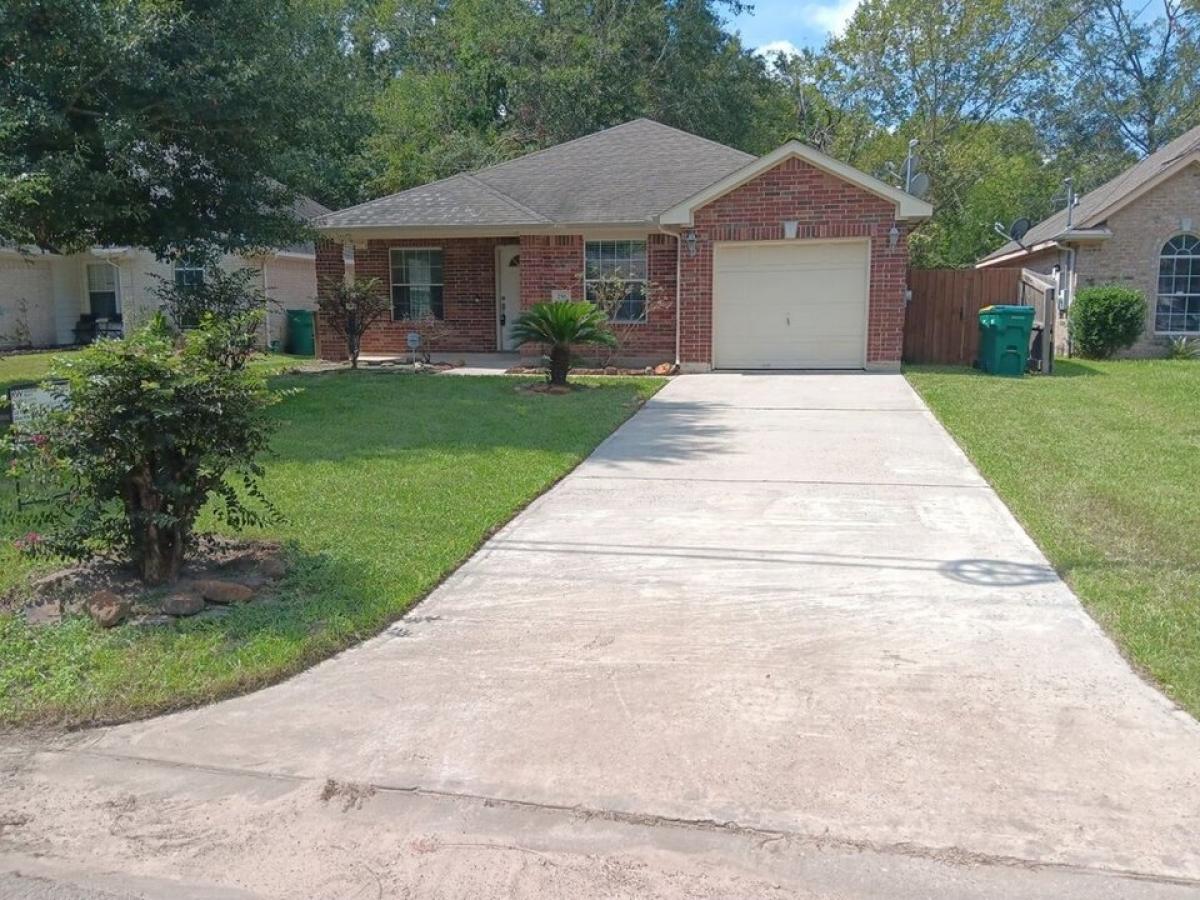 Picture of Home For Sale in Conroe, Texas, United States